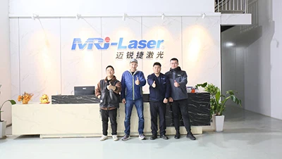 Представник AFC Services пан Вірцбікі відвідав MRJ-Laser